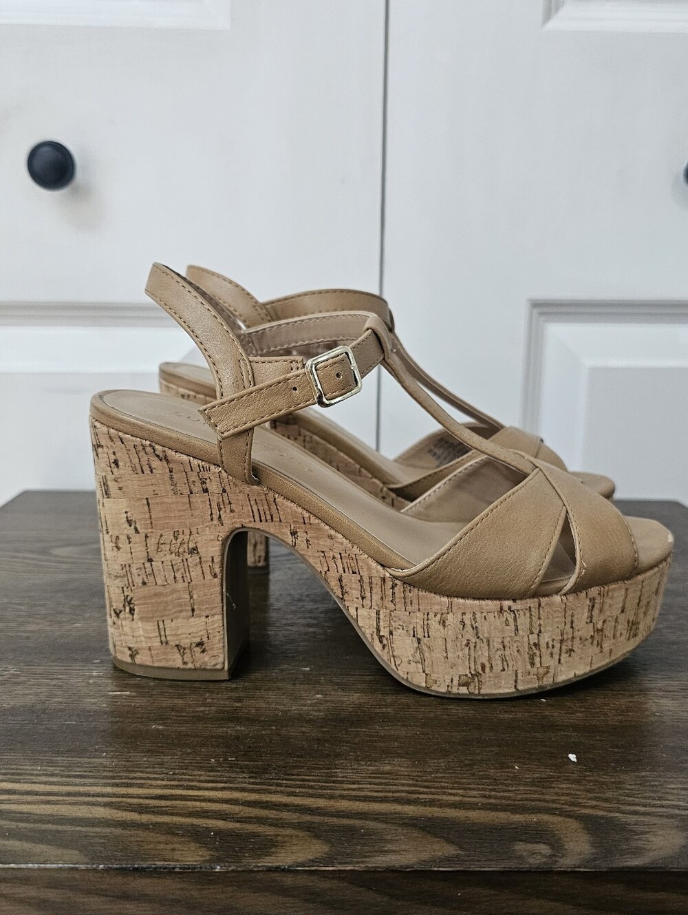 Sun + Stone Tan Platform Block Heel Sandals – Size 6